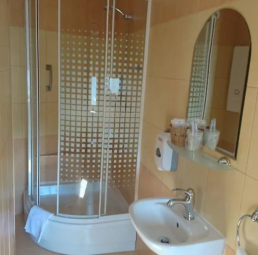 Stek לינה וארוחת בוקר מישלניצה